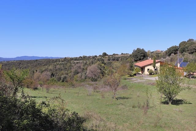 3 bedroom Finca/Country House for sale in Benabarre with garage - € 360,000 (Ref: 8969509)