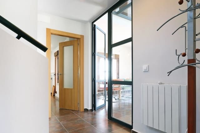 4 bedroom Finca/Country House for sale in Laspaúles with garage - € 420,000 (Ref: 9027153)