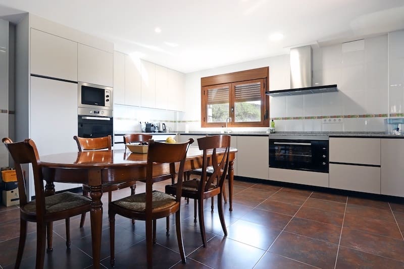 4 soveværelse Finca/Landehus til salg i Laspaules med garage - € 420.000 (Ref: 9027153)