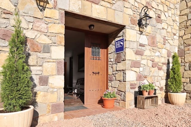 4 bedroom Finca/Country House for sale in Laspaúles with garage - € 420,000 (Ref: 9027153)