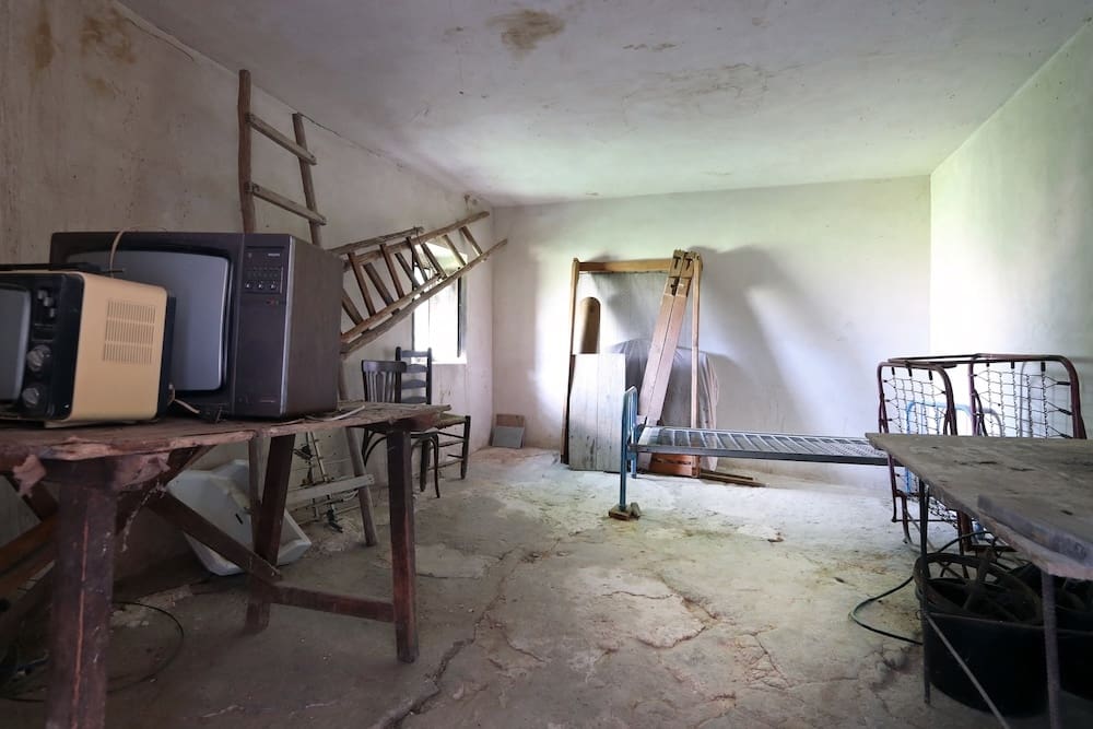 3 soveværelse Finca/Landehus til salg i Castell de Mur med garage - € 70.000 (Ref: 9150861)