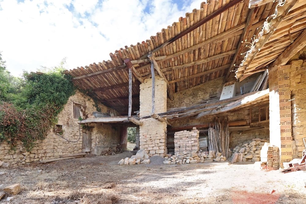3 soveværelse Finca/Landehus til salg i Castell de Mur med garage - € 70.000 (Ref: 9150861)