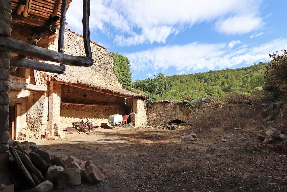 3 soveværelse Finca/Landehus til salg i Castell de Mur med garage - € 70.000 (Ref: 9150861)