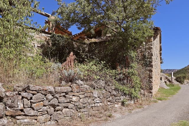 Finca/Country House for sale in Sopeira - € 37,000 (Ref: 9279837)
