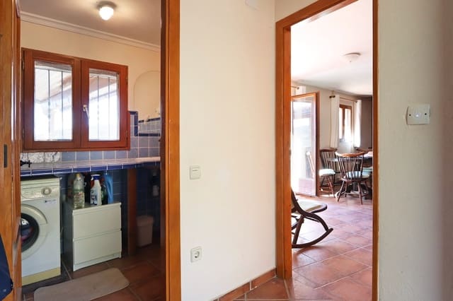 5 sypialnia Finka/Dom wiejski na sprzedaż w Arén - 160 000 € (Ref: 9369268)