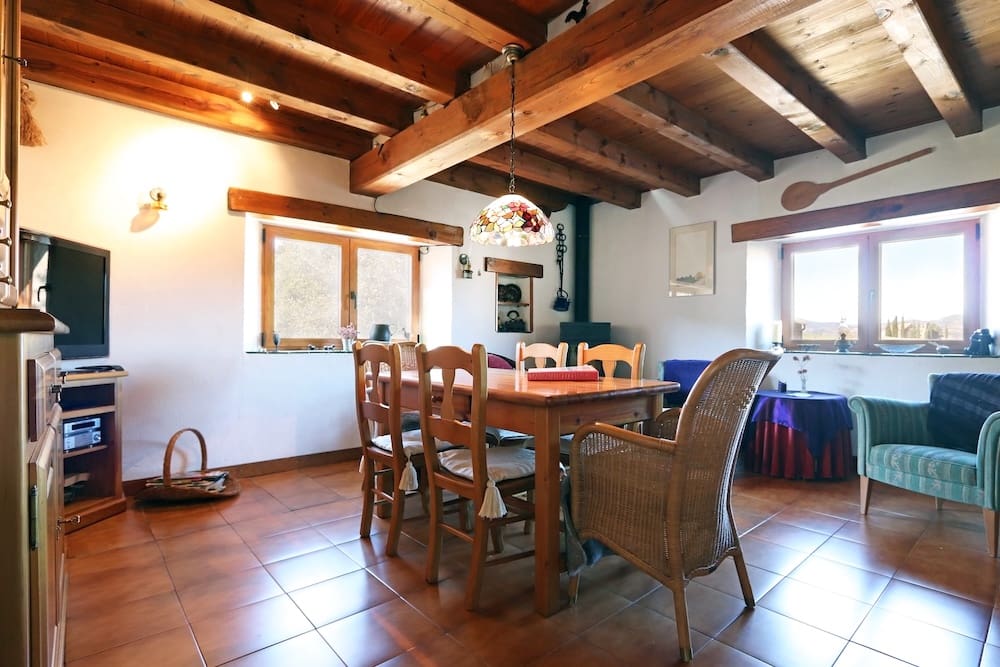 4 slaapkamer Finca/Landhuis te koop in Conca de Dalt met garage - € 245.000 (Ref: 9384901)