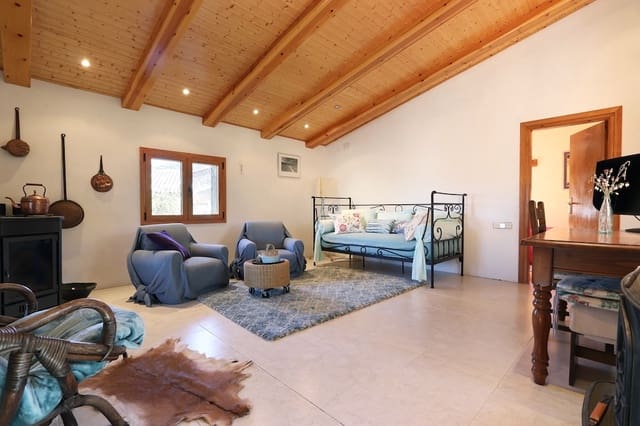 4 bedroom Finca/Country House for sale in Conca de Dalt with garage - € 245,000 (Ref: 9384901)
