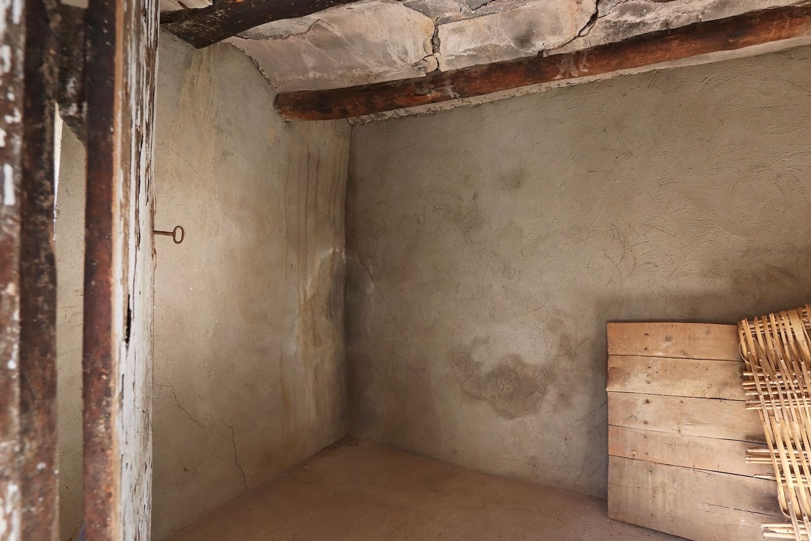 Maalaistalo myytävänä paikassa Sopeira - 27 000 € (Ref: 9495473)