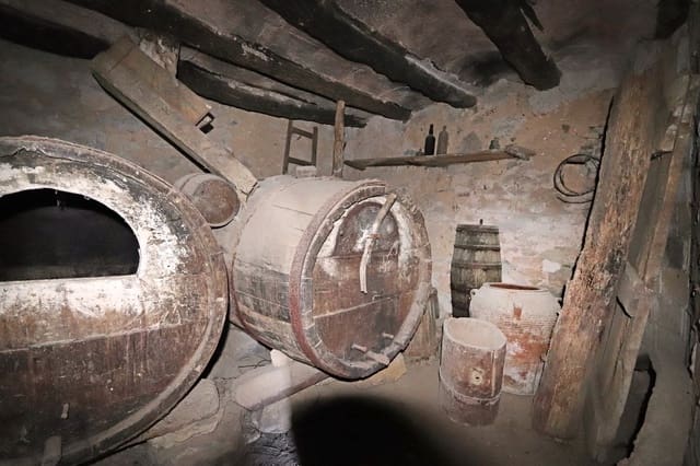 Maalaistalo myytävänä paikassa Sopeira - 27 000 € (Ref: 9495473)