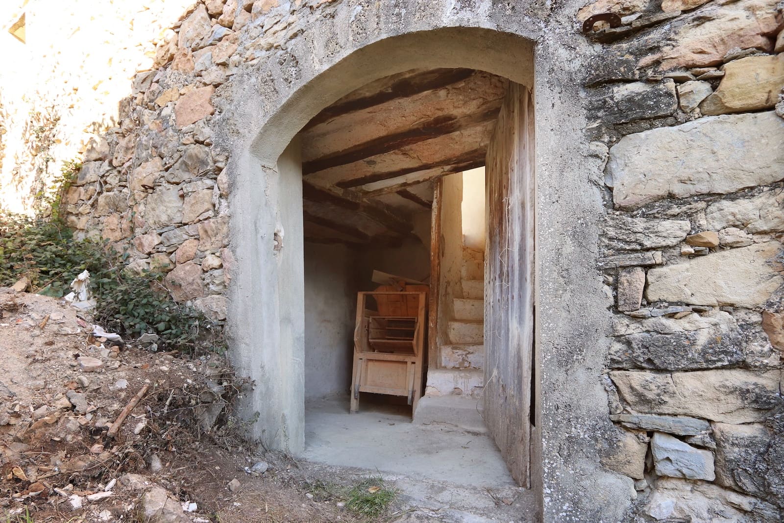 Maalaistalo myytävänä paikassa Sopeira - 27 000 € (Ref: 9495473)