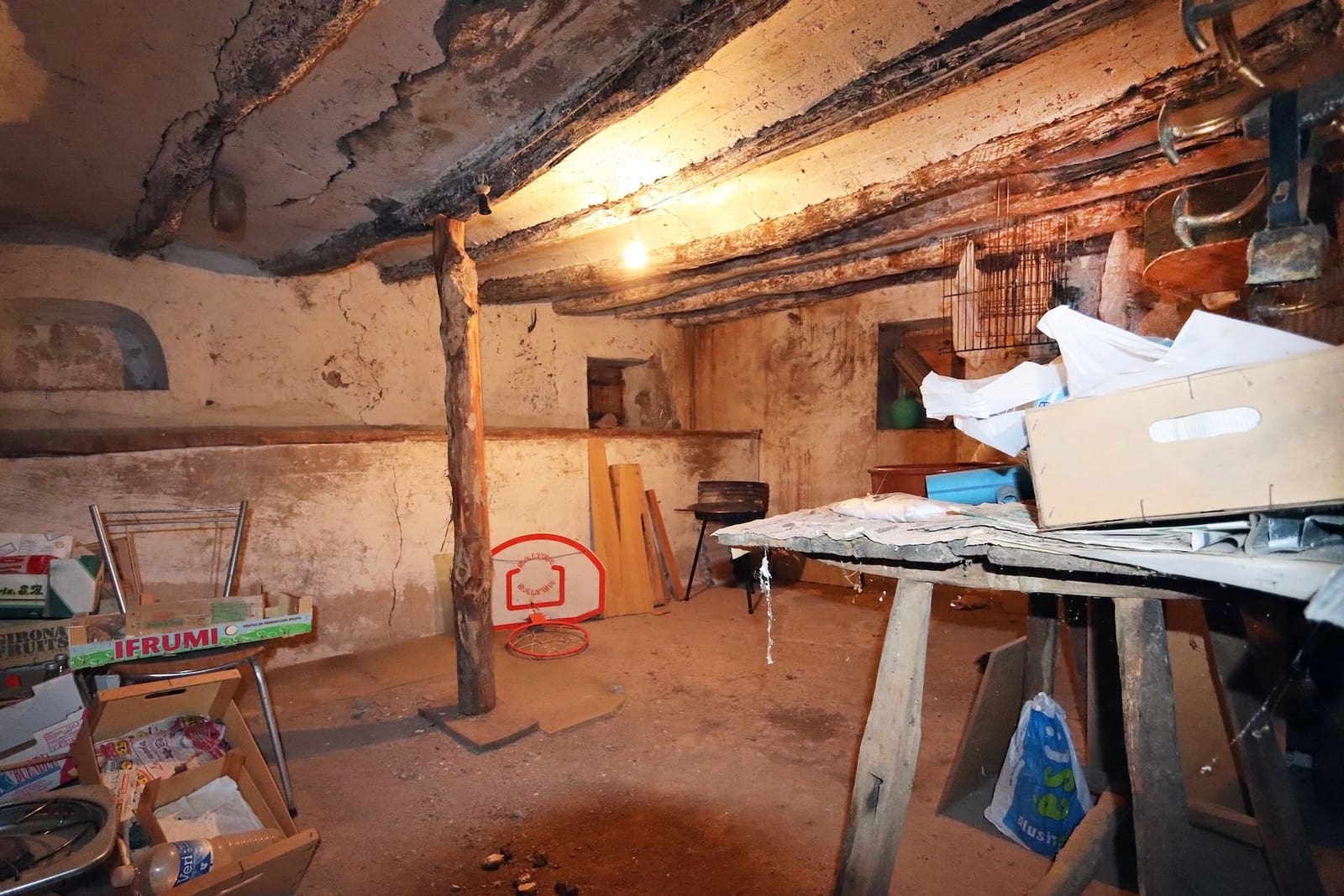 4 makuuhuone Maalaistalo myytävänä paikassa Aren mukana 
autotalli - 68 000 € (Ref: 9495527)