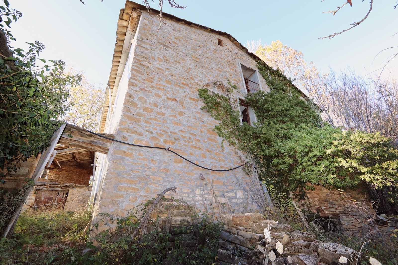 4 makuuhuone Maalaistalo myytävänä paikassa Aren mukana 
autotalli - 68 000 € (Ref: 9495527)