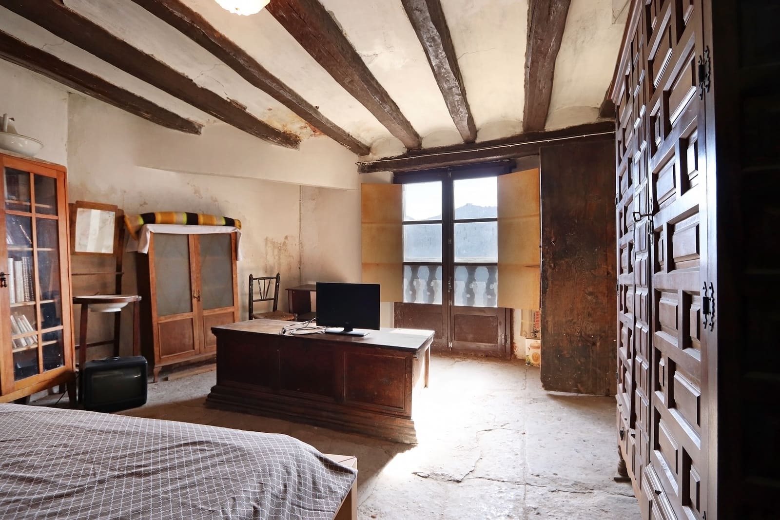 4 bedroom Finca/Country House for sale in Conca de Dalt - € 173,000 (Ref: 9696718)