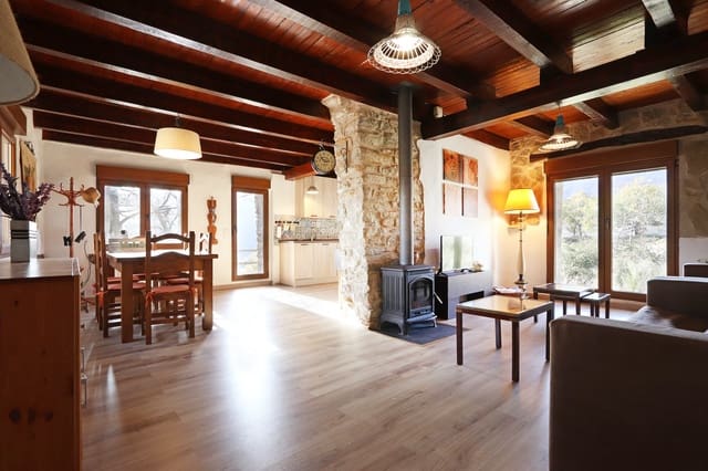 4 bedroom Finca/Country House for sale in Arén with garage - € 269,000 (Ref: 9877199)