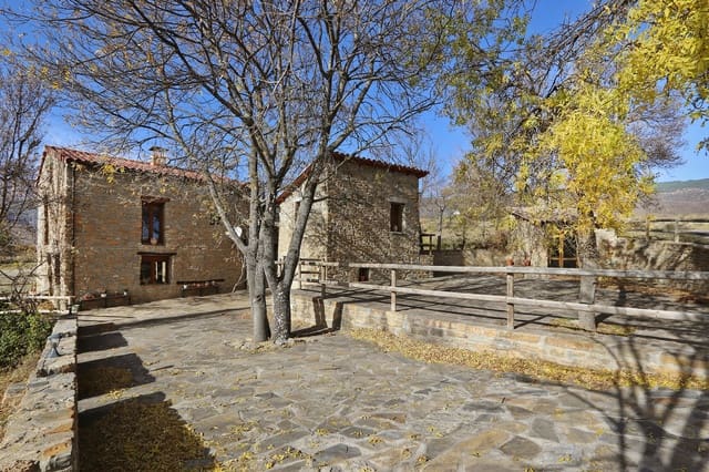 4 bedroom Finca/Country House for sale in Arén with garage - € 269,000 (Ref: 9877199)