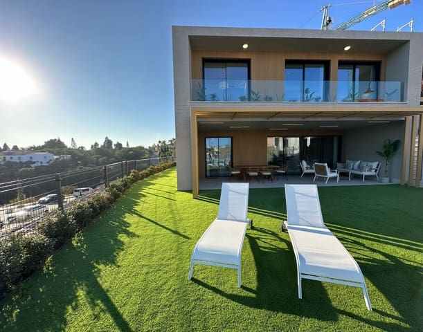 3 soveværelse Semi-Rækkehus til salg i El Chaparral, Mijas med swimmingpool garage - € 846.000 (Ref: 10000004)