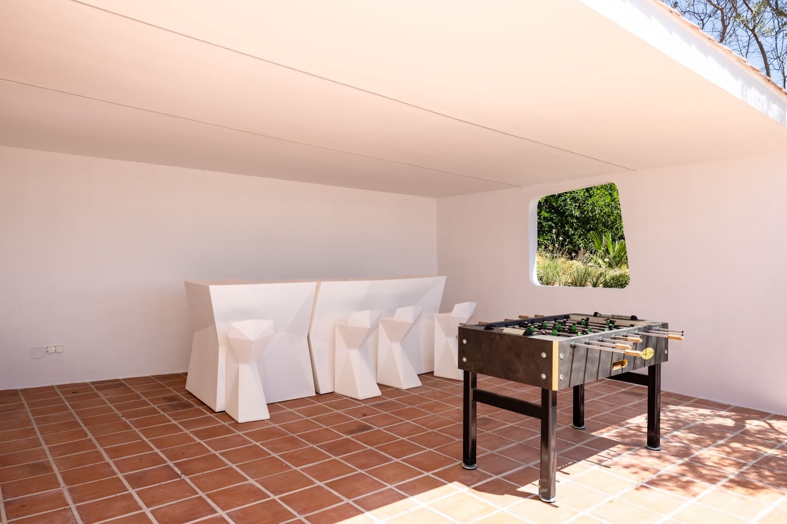 4 sypialnia Willa na sprzedaż w Marbella z basenem garażem - 2 480 000 € (Ref: 10000005)