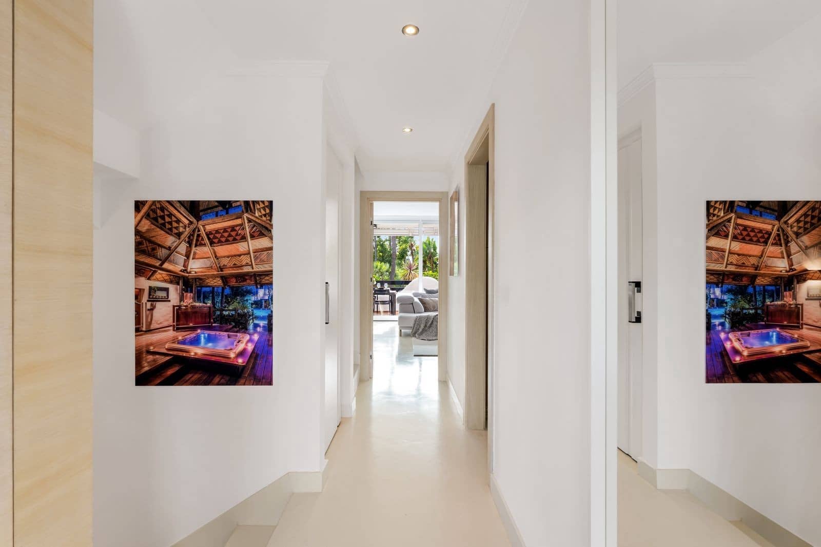 3 soverom Kjedet enebolig til salgs i Marbella med svømmebasseng garasje - € 1 395 000 (Ref: 10000011)