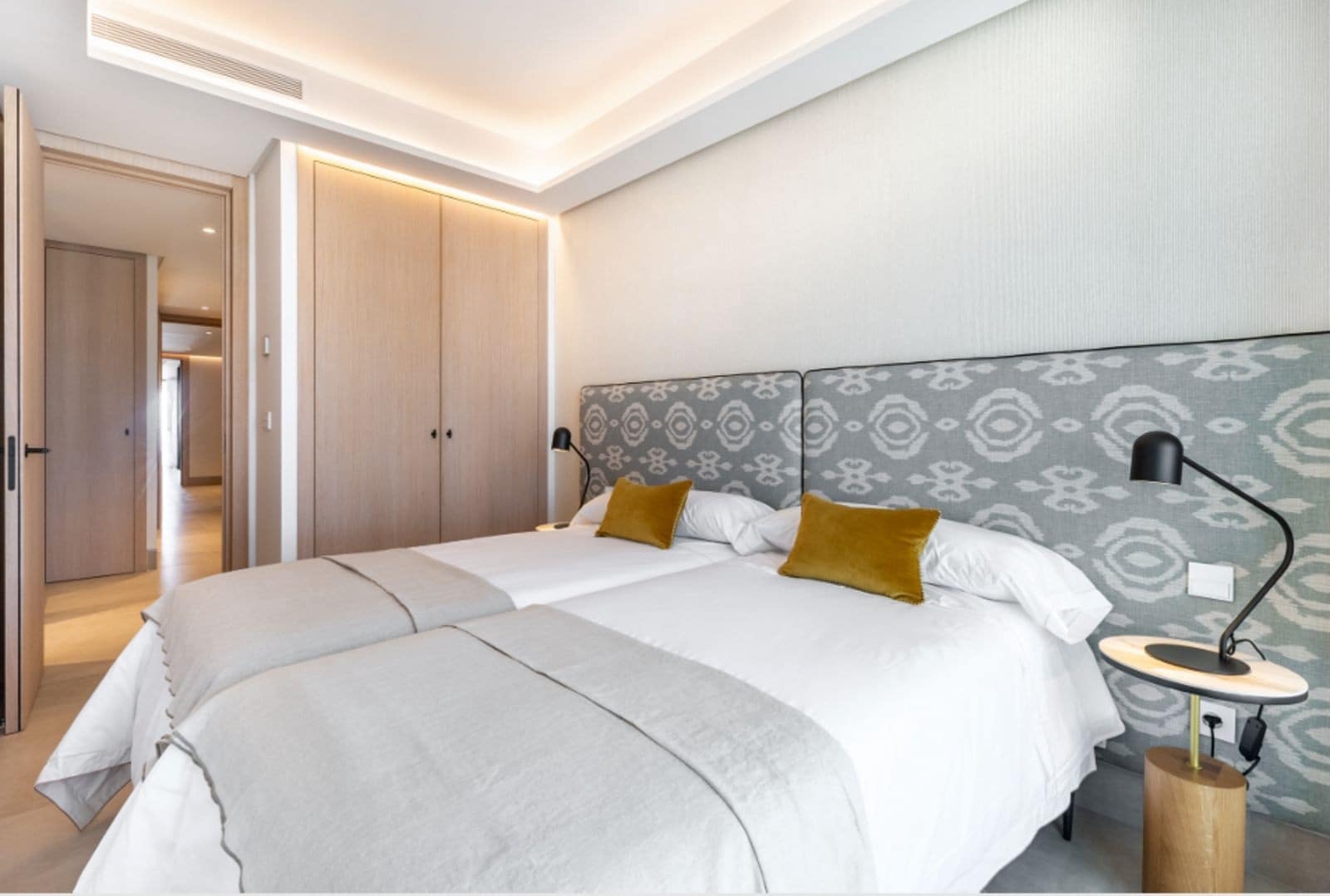 3 Zimmer Apartment zu verkaufen in Malaga Stadt mit Pool Garage - 2.650.000 € (Ref: 10000013)
