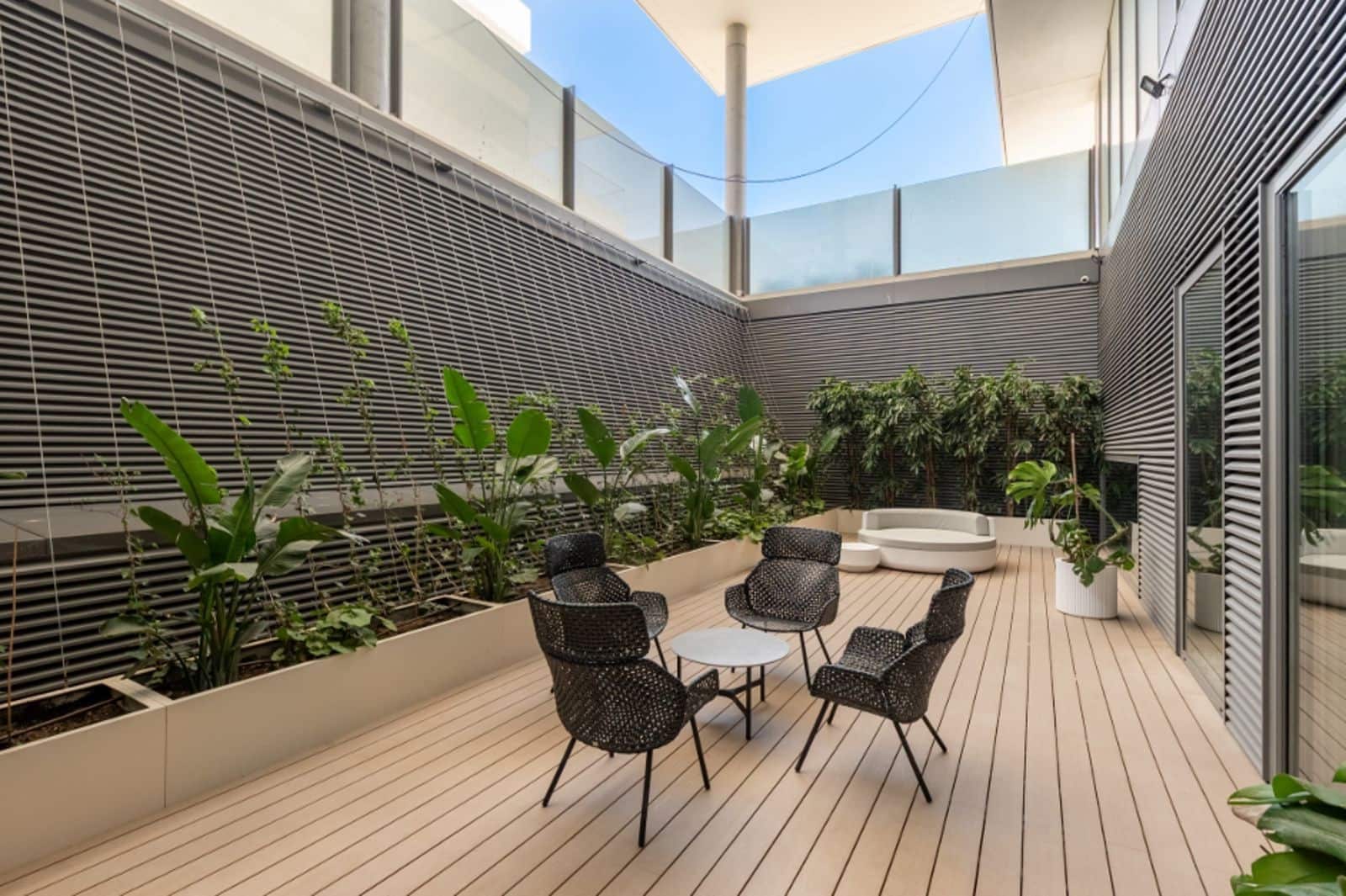 3 Zimmer Apartment zu verkaufen in Malaga Stadt mit Pool Garage - 2.650.000 € (Ref: 10000013)