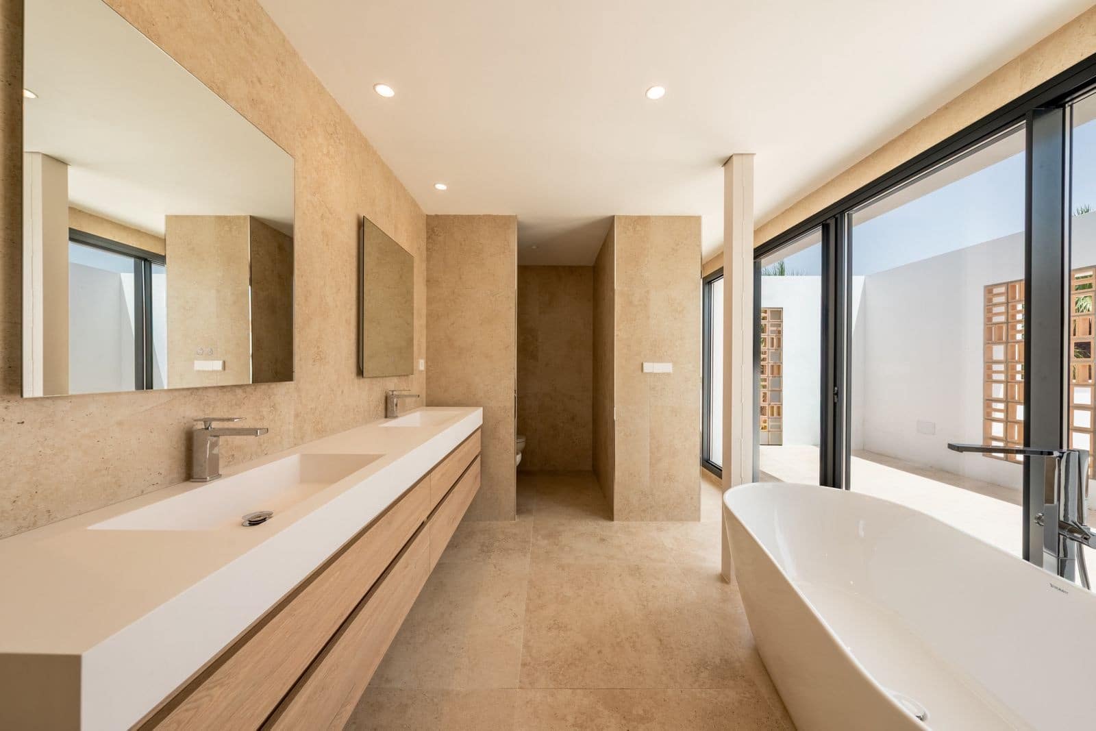 6 soveværelse Villa til salg i Sotogrande med swimmingpool garage - € 2.600.000 (Ref: 10000015)