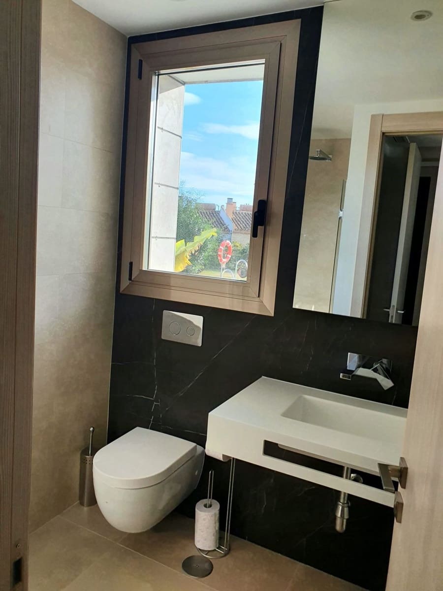 3 sypialnia Apartament na sprzedaż w Mijas z basenem garażem - 1 160 000 € (Ref: 10000017)