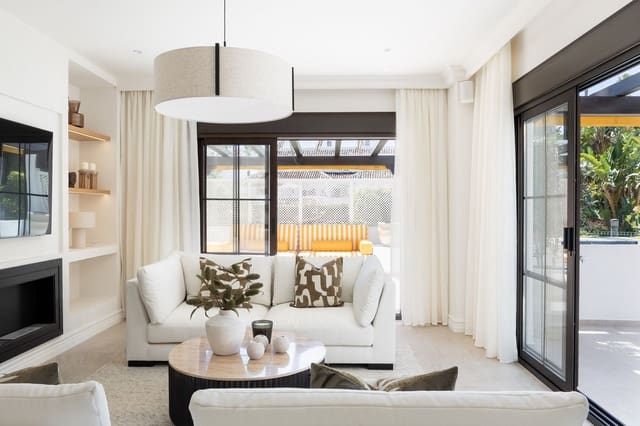 3 soverom Leilighet til salgs i Nueva Andalucia, Marbella med svømmebasseng garasje - € 1 395 000 (Ref: 10000020)