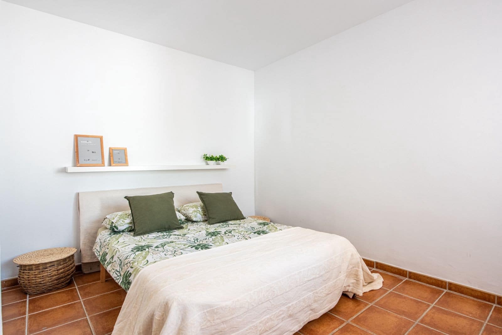 5 sypialnia Willa na sprzedaż w Marbella z basenem garażem - 1 700 000 € (Ref: 10003765)