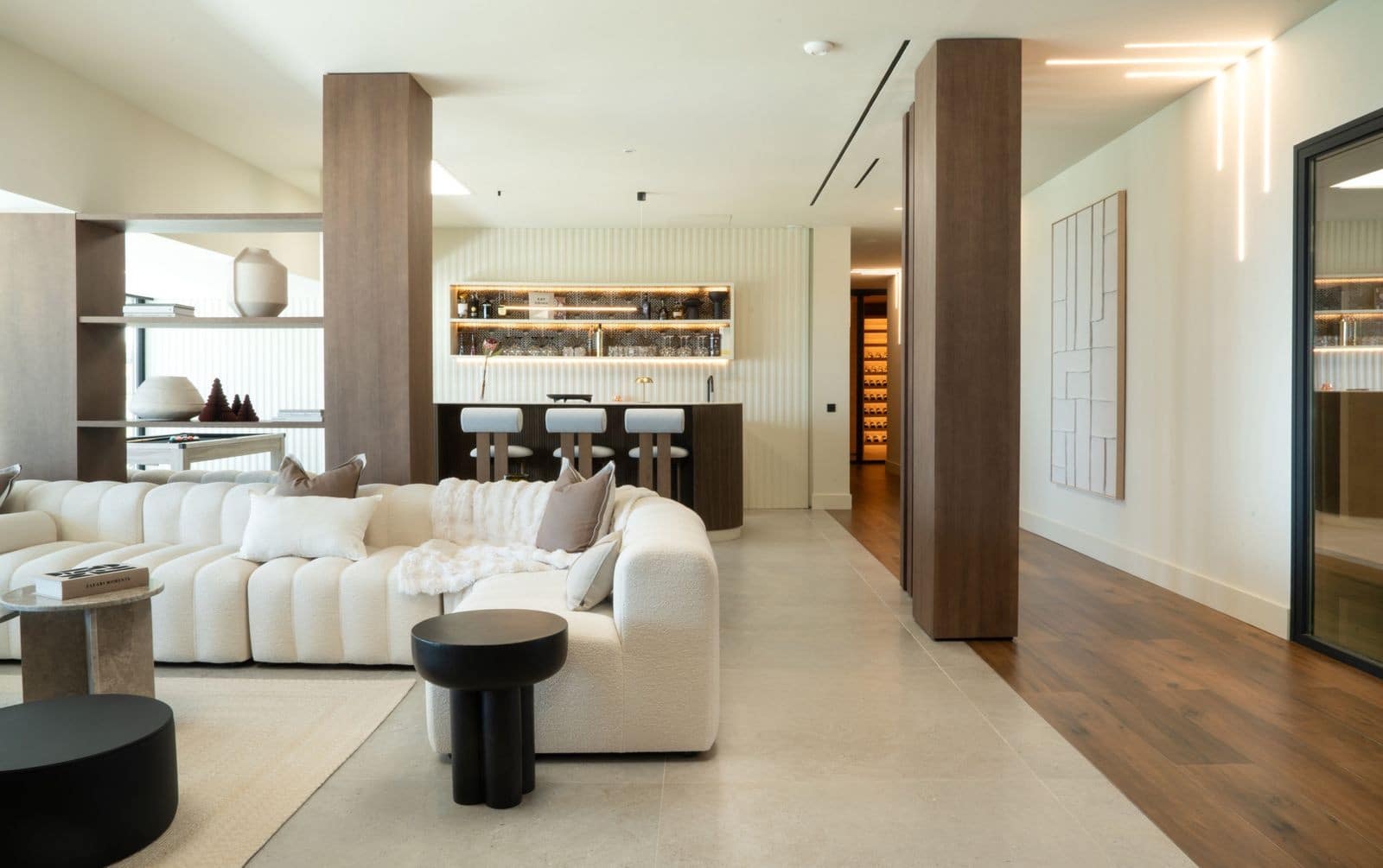 4 bedroom Villa for sale in Benahavis with pool garage - € 7,995,000 (Ref: 10003767)