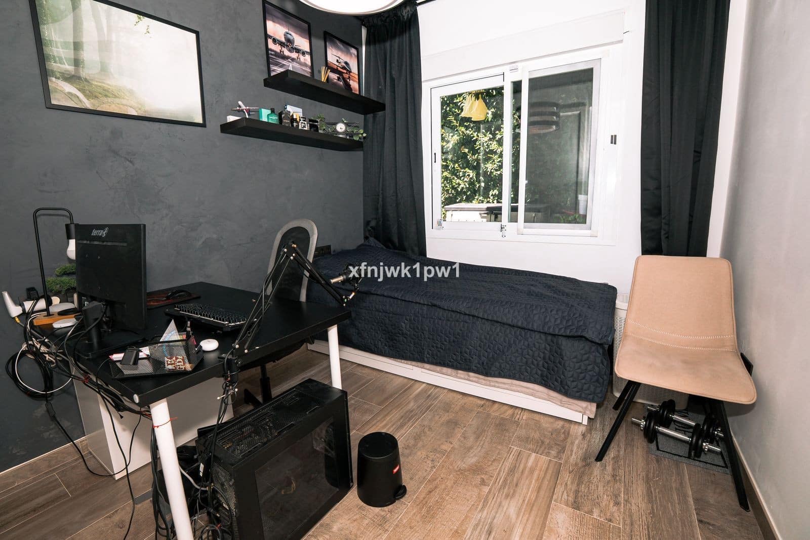 3 soverom Kjedet enebolig til salgs i Riviera del Sol med svømmebasseng garasje - € 950 000 (Ref: 10003768)