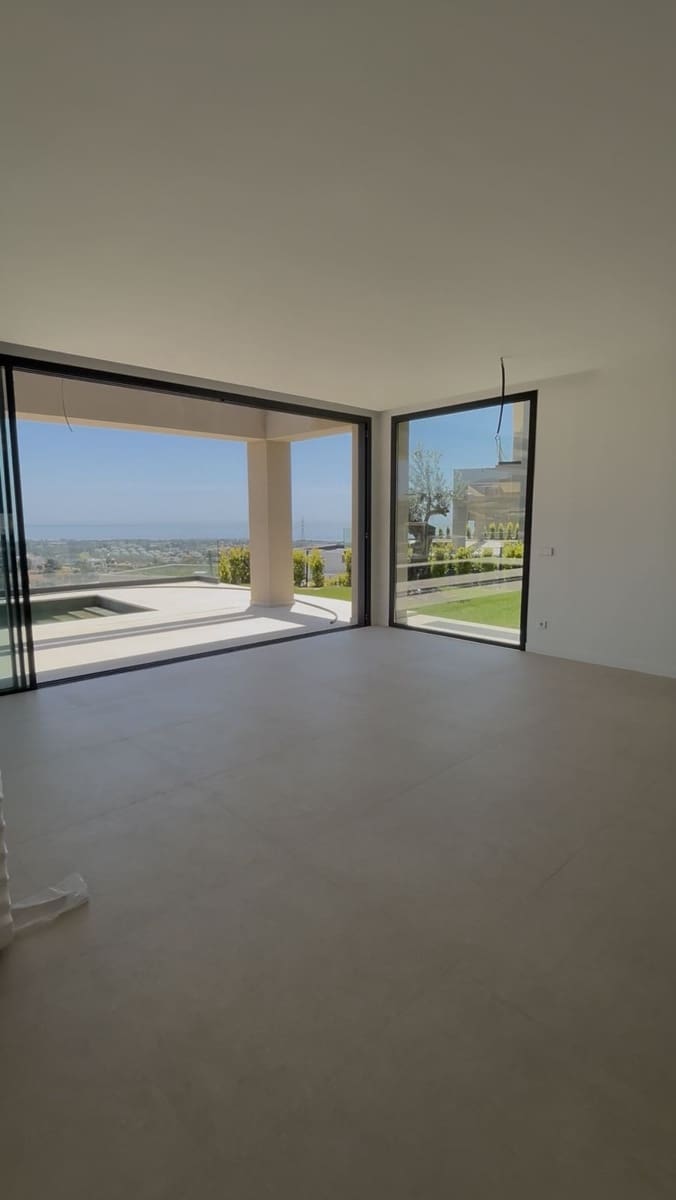 4 sypialnia Willa na sprzedaż w Benahavis - 2 600 000 € (Ref: 10003769)