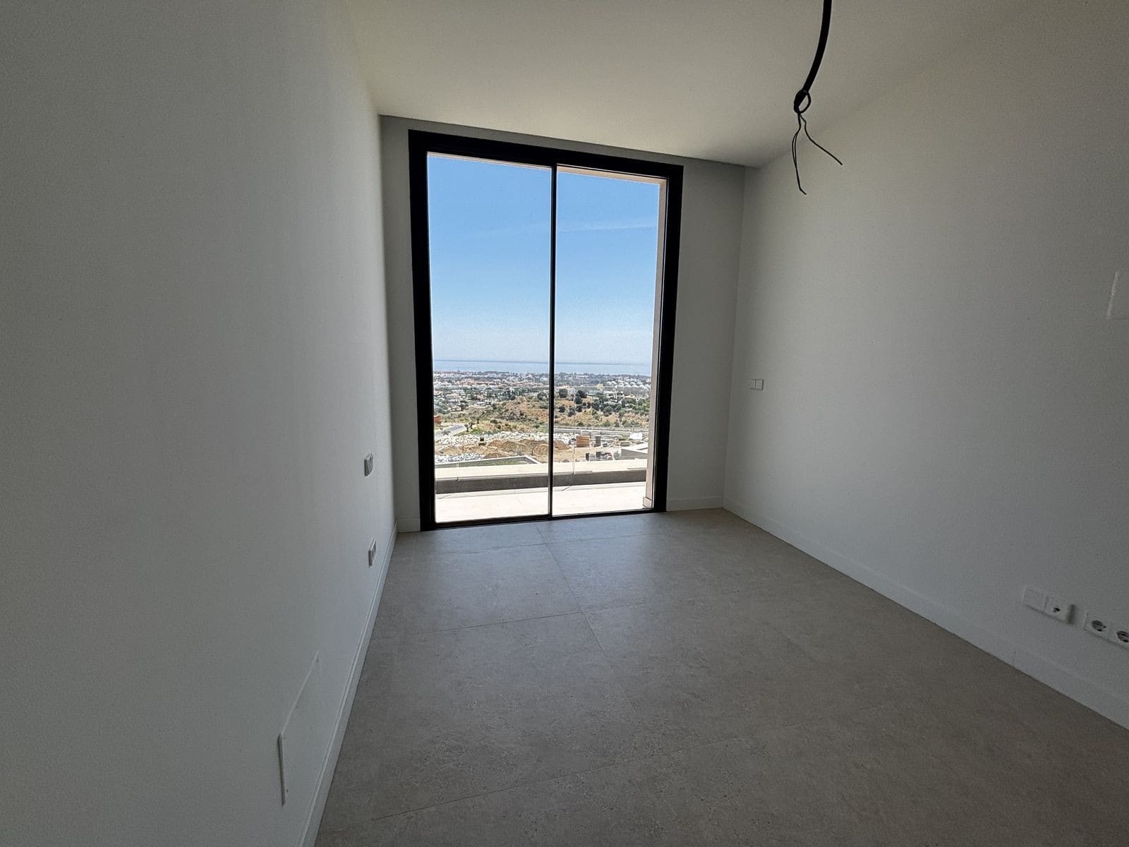 4 sypialnia Willa na sprzedaż w Benahavis - 2 600 000 € (Ref: 10003769)