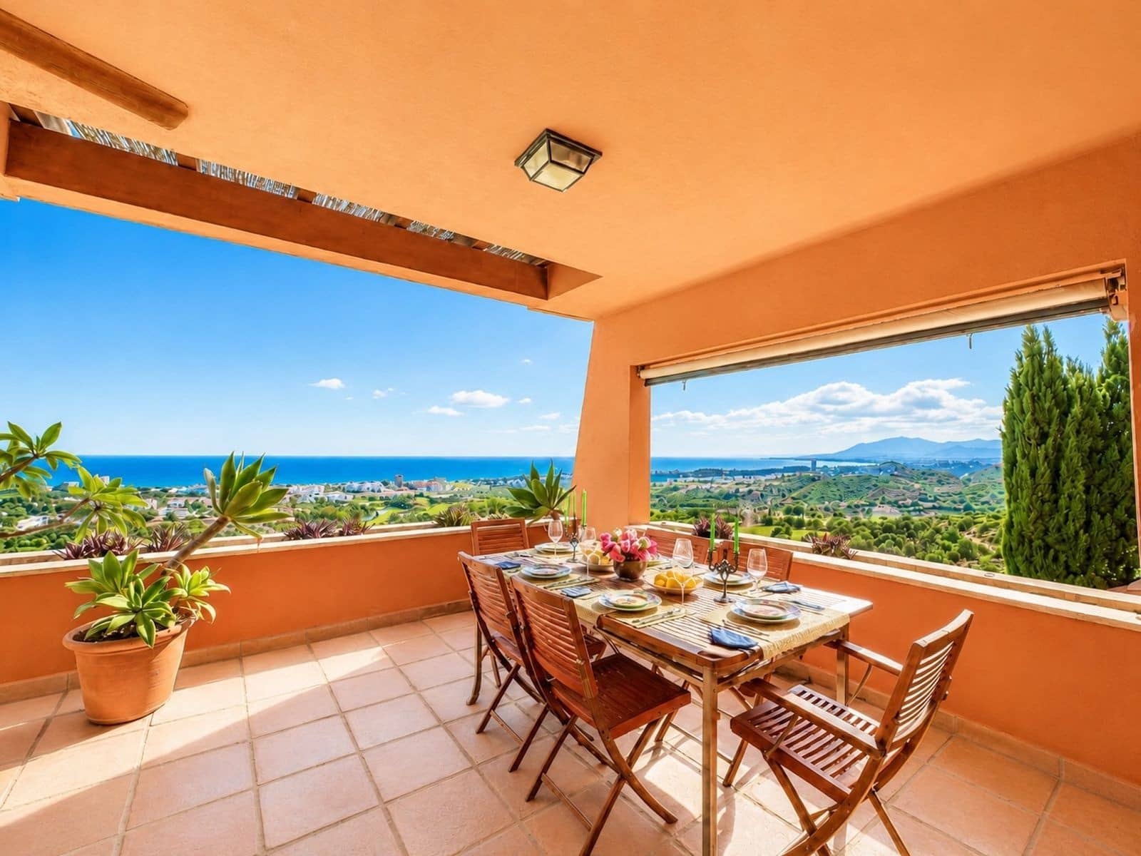 3 bedroom Penthouse for sale in Marbella with pool garage - € 840,000 (Ref: 10003770)