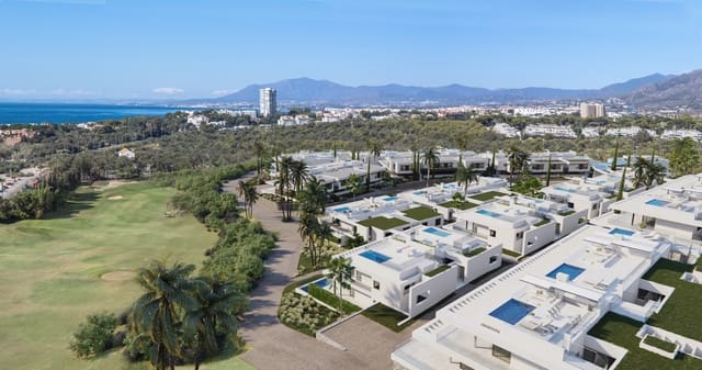 4 soverom Kjedet enebolig til salgs i Marbella med svømmebasseng garasje - € 2 150 000 (Ref: 10005324)