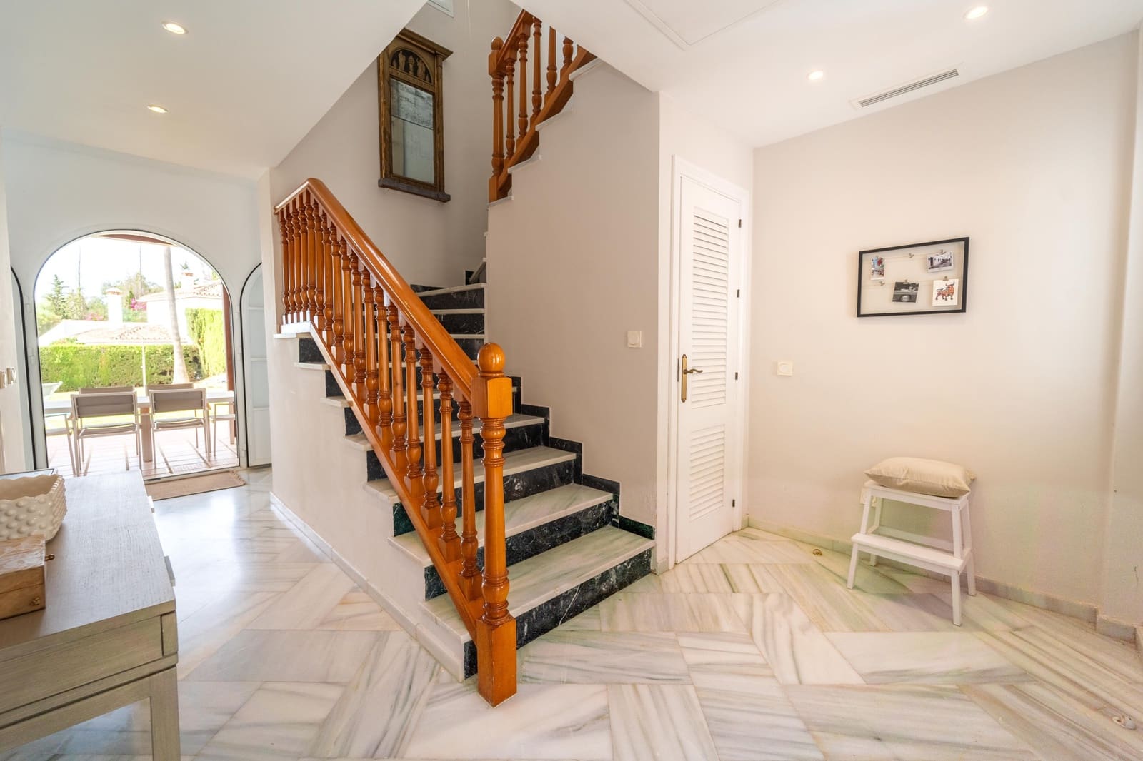 4 quarto Moradia para venda em Marbella com piscina garagem - 1 695 000 € (Ref: 10005326)