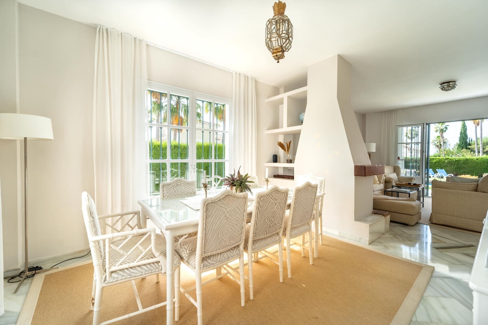 4 quarto Moradia para venda em Marbella com piscina garagem - 1 695 000 € (Ref: 10005326)