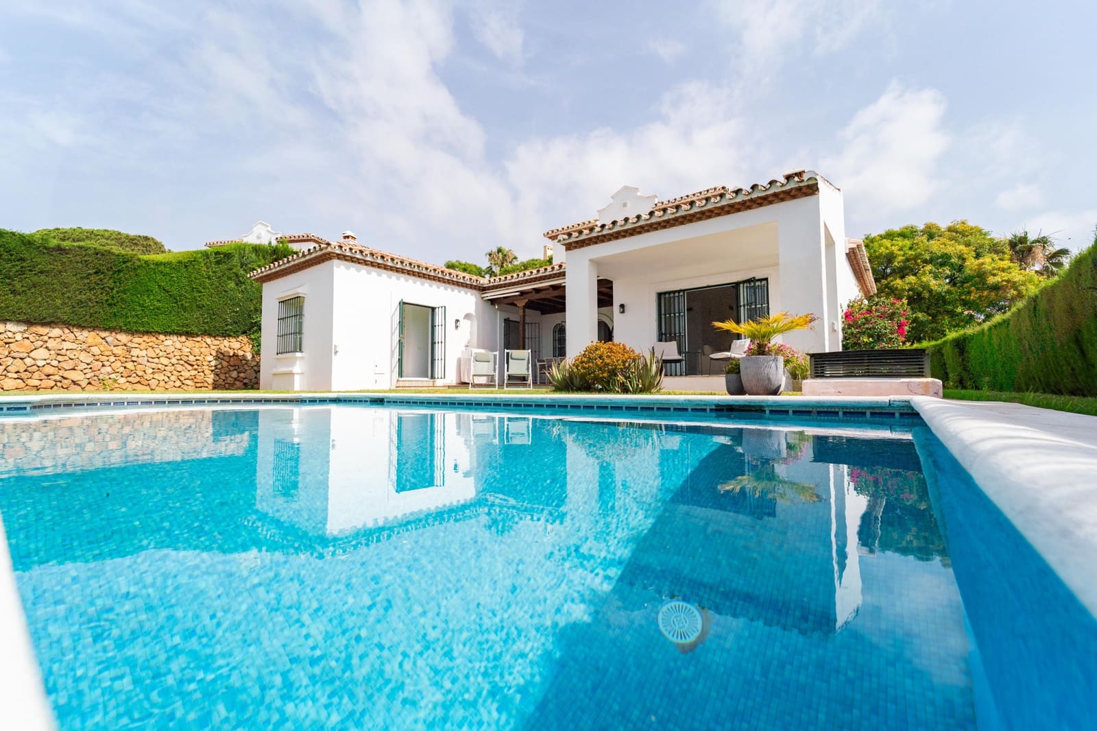 4 quarto Moradia para venda em Marbella com piscina garagem - 1 695 000 € (Ref: 10005326)