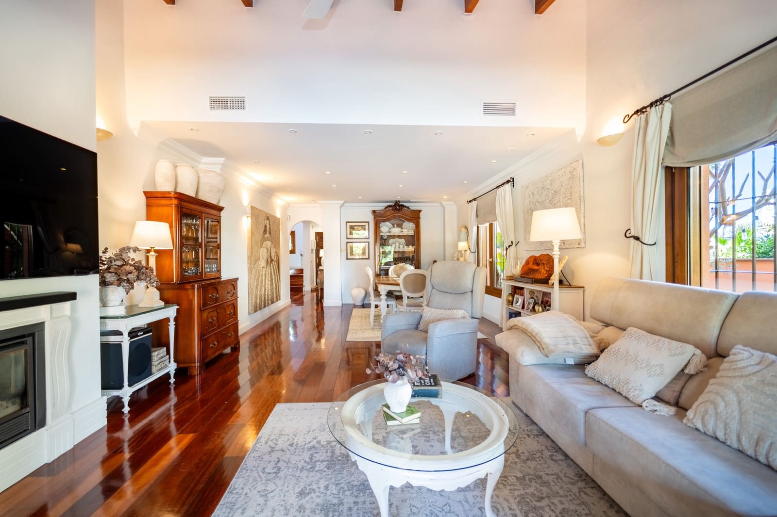 Chalet de 4 habitaciones en Mijas Costa en venta con piscina garaje - 1.440.000 € (Ref: 10007240)