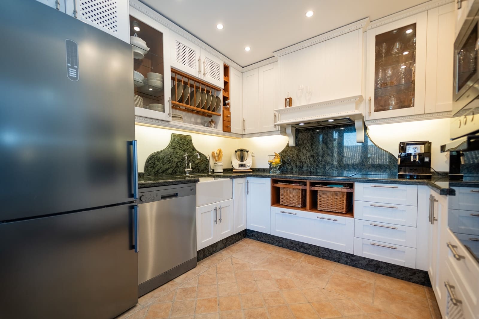Chalet de 4 habitaciones en Mijas Costa en venta con piscina garaje - 1.440.000 € (Ref: 10007240)
