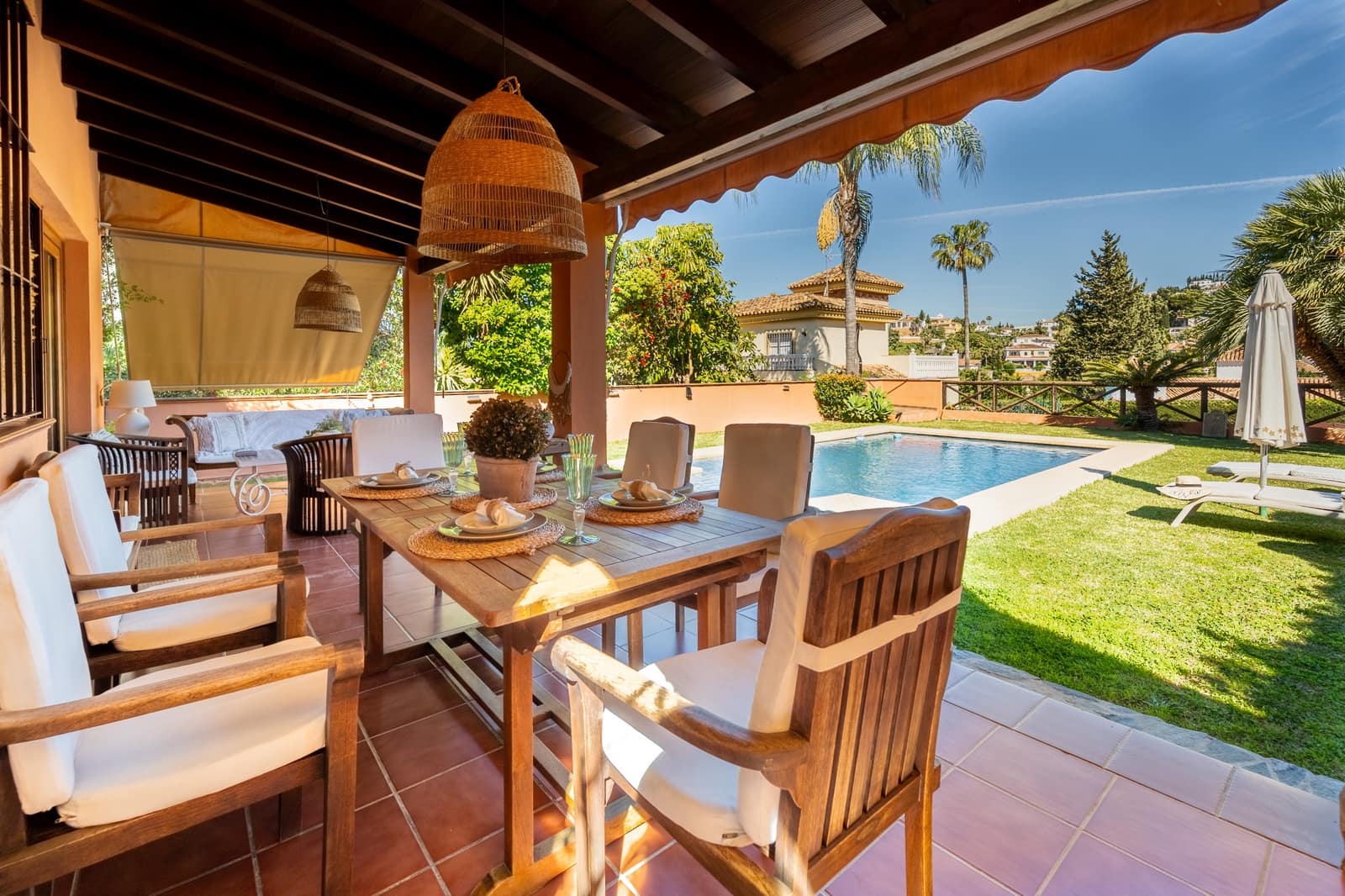 Chalet de 4 habitaciones en Mijas Costa en venta con piscina garaje - 1.440.000 € (Ref: 10007240)