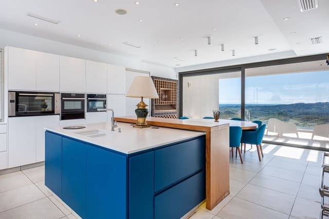 4 slaapkamer Villa te koop in Mijas met zwembad garage - € 1.749.000 (Ref: 10008845)