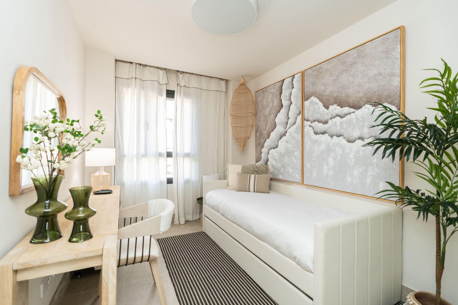 Apartamento de 2 habitaciones en Benahavís en venta con piscina garaje - 615.000 € (Ref: 10008847)