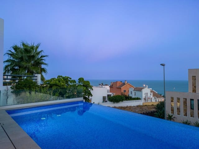 4 slaapkamer Villa te koop in Benalmádena pueblo, Benalmádena met zwembad garage - € 1.599.000 (Ref: 10011199)