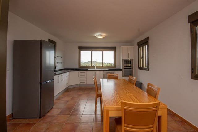 Chalet de 3 habitaciones en La Cala de Mijas, Mijas en venta con garaje - 880.000 € (Ref: 10013068)