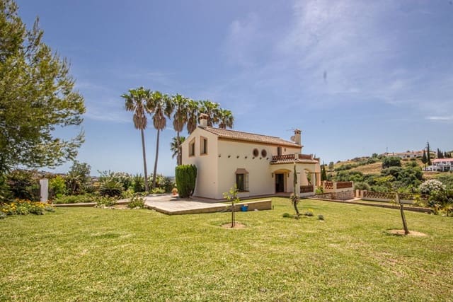 Chalet de 3 habitaciones en La Cala de Mijas, Mijas en venta con garaje - 880.000 € (Ref: 10013068)