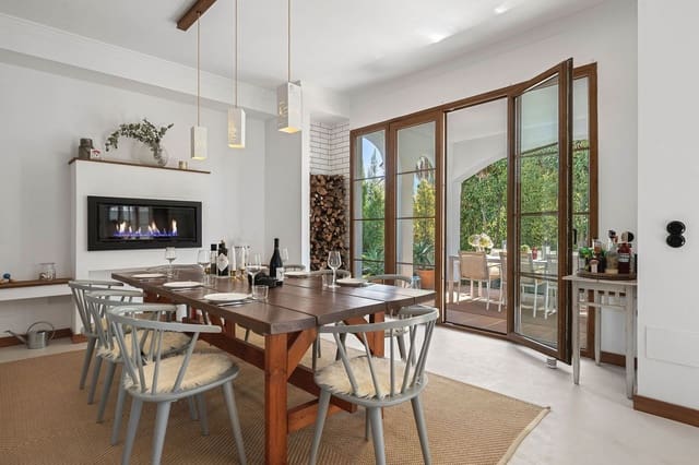 Chalet de 4 habitaciones en Selwo, Estepona en venta con piscina garaje - 1.550.000 € (Ref: 10013069)