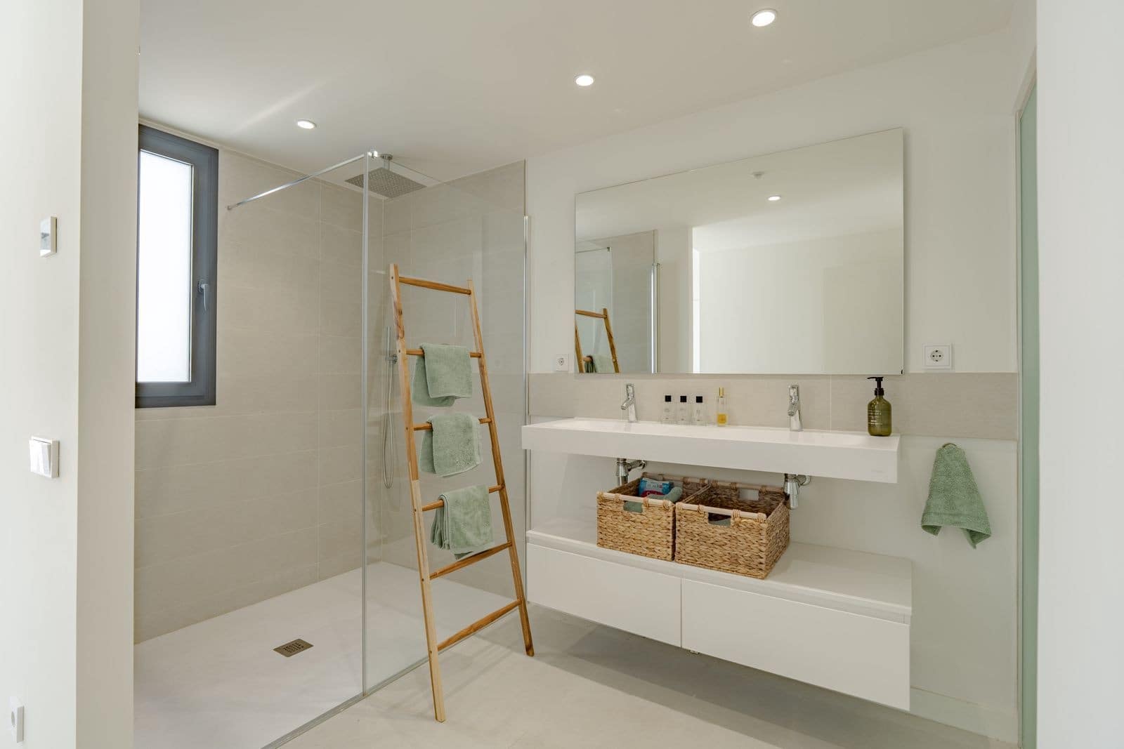 3 quarto Apartamento para venda em Fuengirola com piscina garagem - 975 000 € (Ref: 10013072)