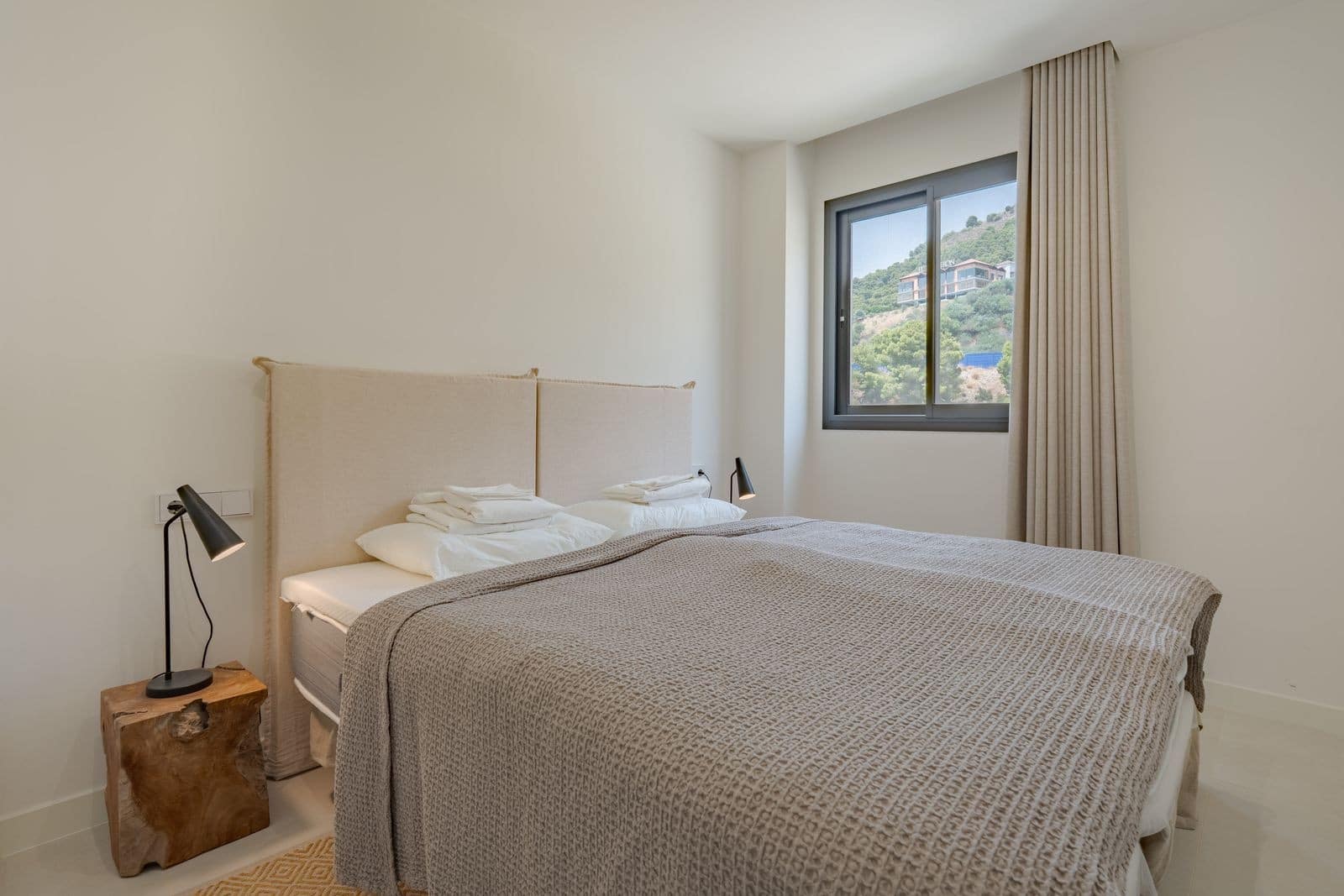 3 quarto Apartamento para venda em Fuengirola com piscina garagem - 975 000 € (Ref: 10013072)
