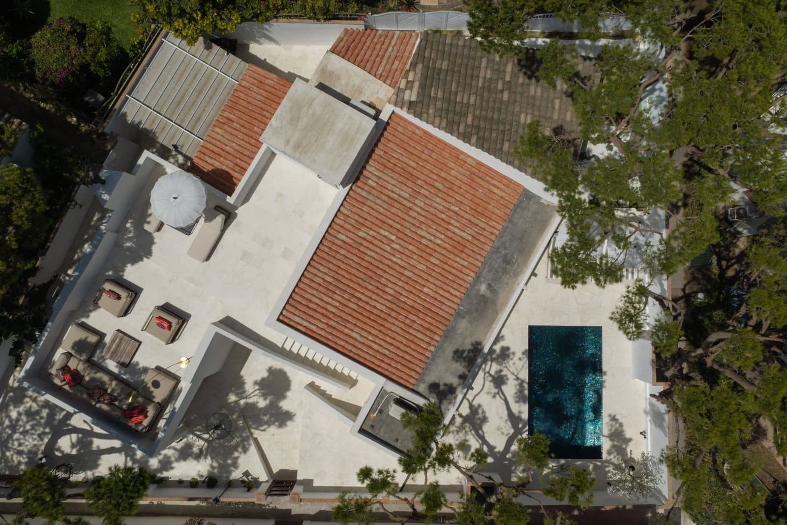Chalet de 4 habitaciones en Calahonda en venta con piscina garaje - 1.925.000 € (Ref: 10013073)