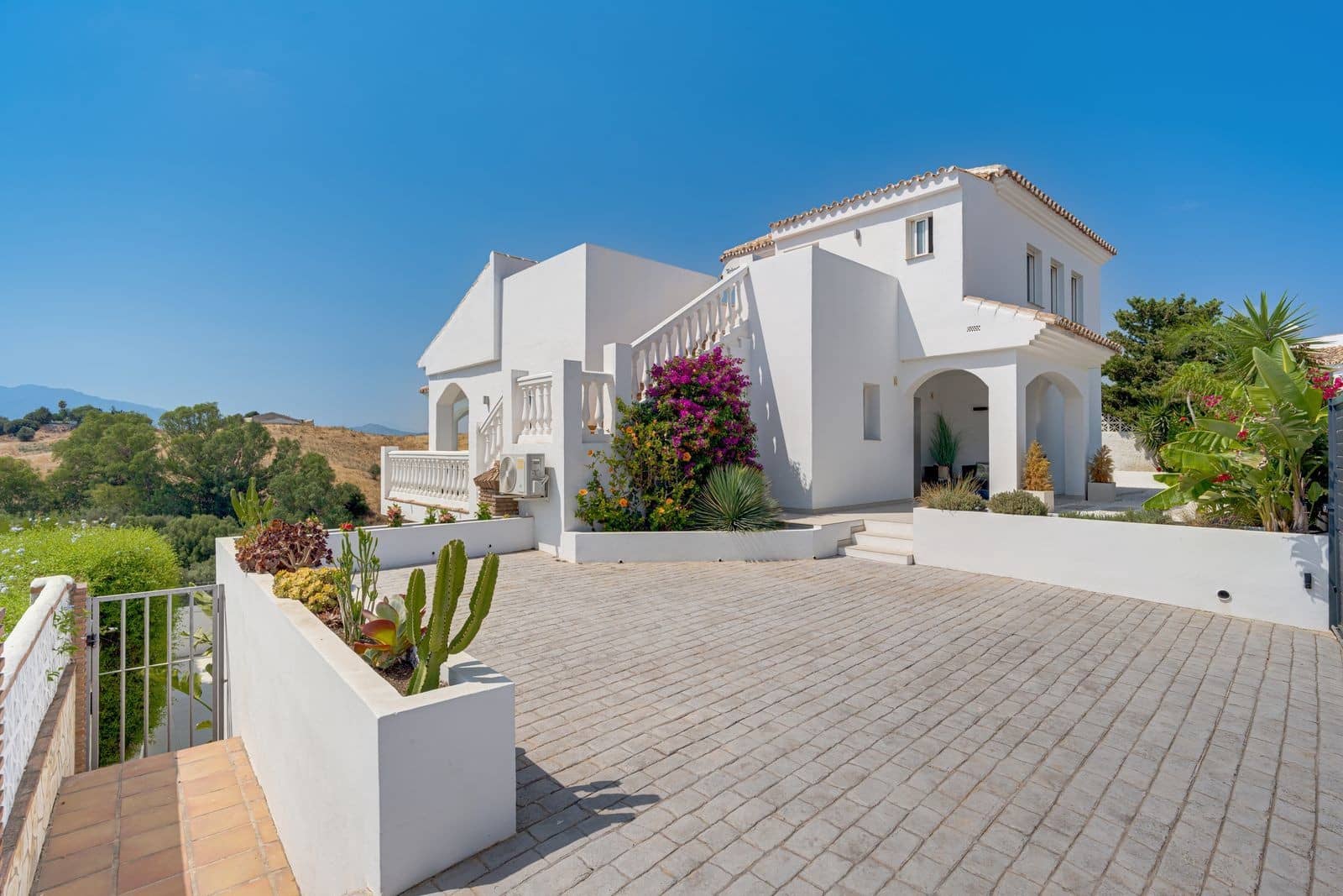 6 quarto Moradia para venda em Mijas com piscina garagem - 1 095 000 € (Ref: 10013074)